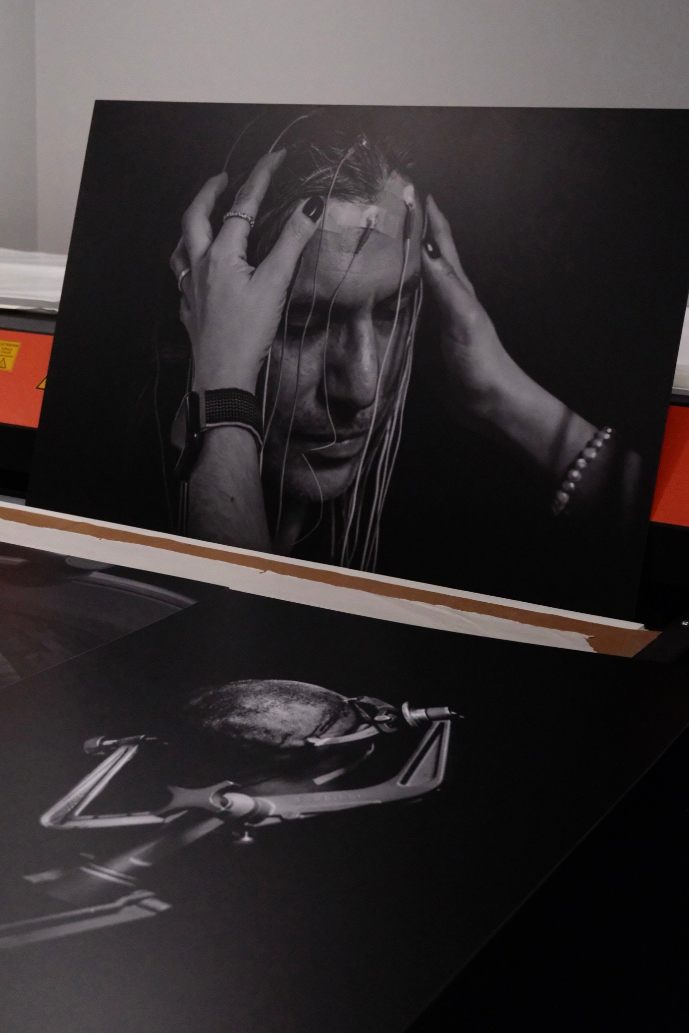 Impresión Fine Art con tintas de pigmento sobre papel de conservación en LAF