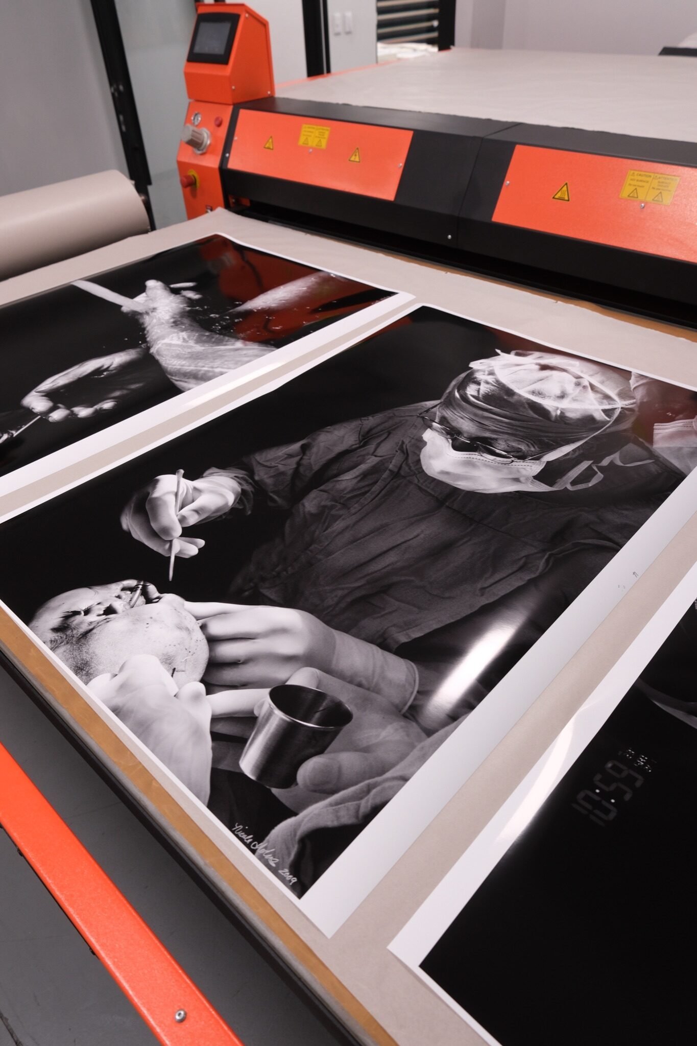 Impresión Fine Art con tintas de pigmento sobre papel de conservación en LAF